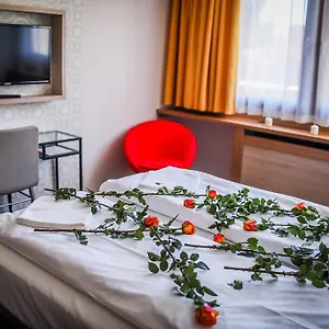 Hotel Imola Udvarház Dessert, Eger
