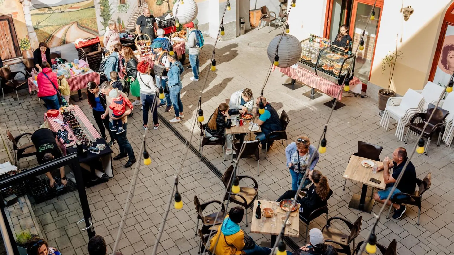酒店 Ciao Eger Apartmanok